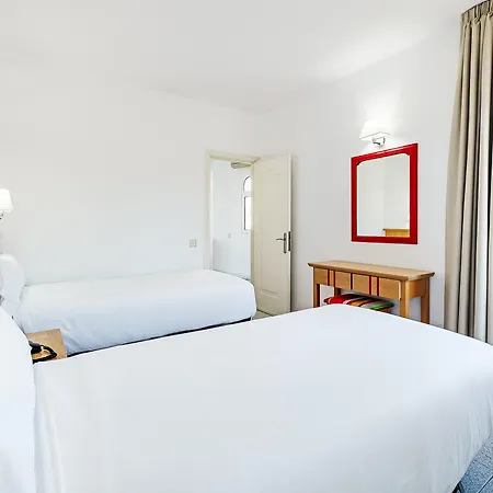 Livvo Koala Garden Apartment